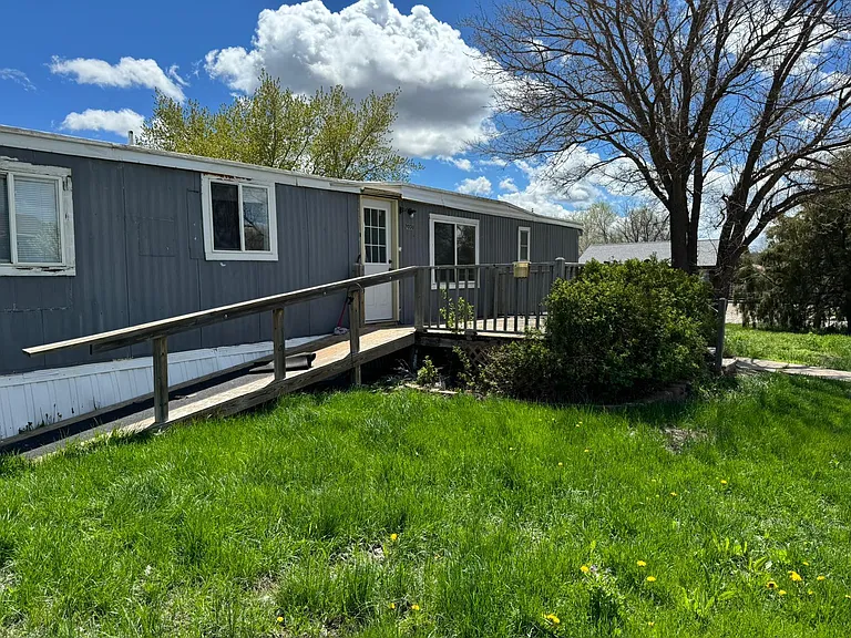 2000 E Sully Ave — Photo 3
