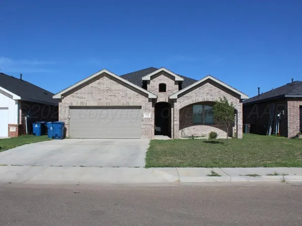 1123 Estacado St, Hereford, TX 79045