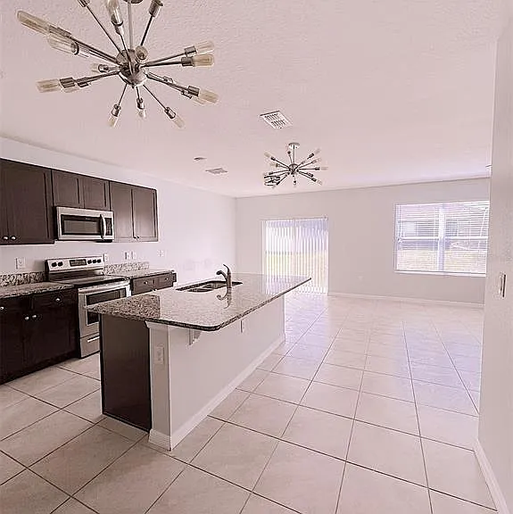 5110 Fiddlewood Way — Photo 3