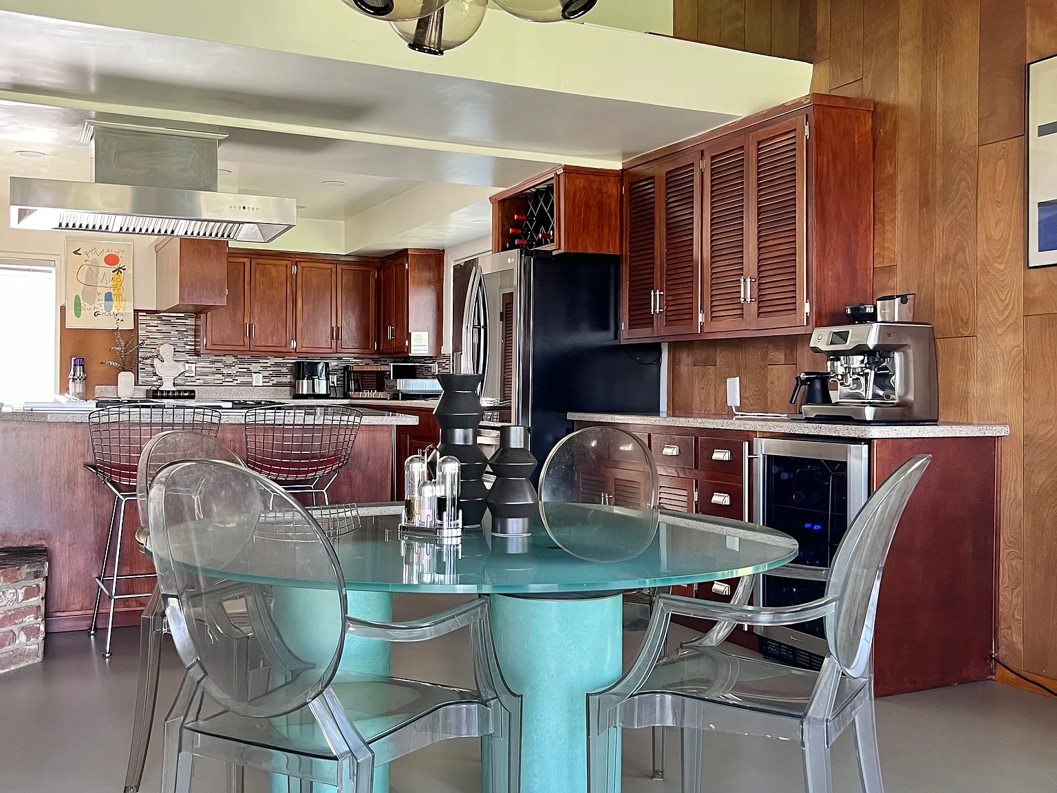 1 bed, $1,200 — Photo 4