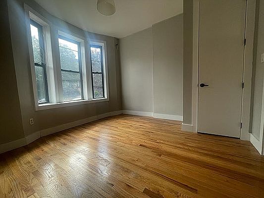 2nd image of 378 Lewis Ave #2A