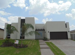 2807 T.s. Eliot Dr, Laredo, TX 78041