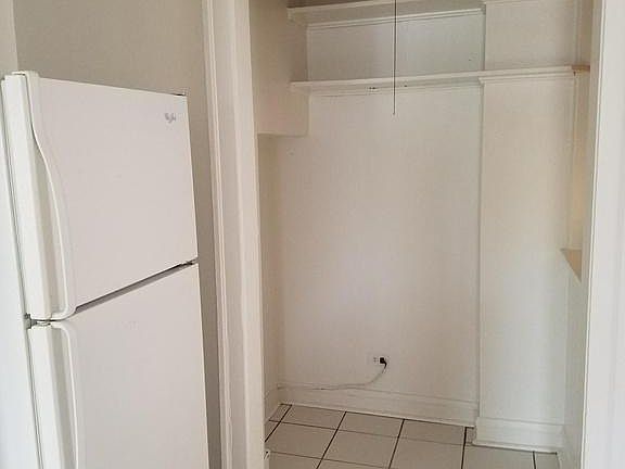 3rd image of 1802 W Farwell Ave APT 3A