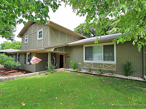 3rd image of 1118 Patricia St