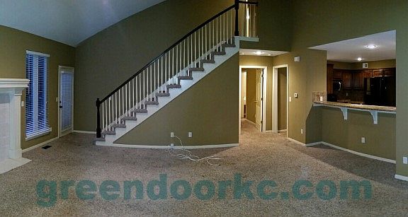 5th image of 14832 Robinson St