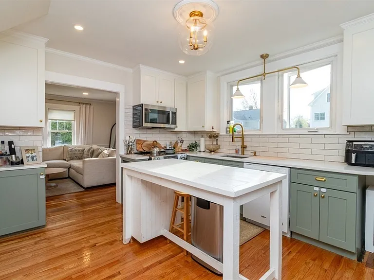 51 Stevens Rd — Photo 10