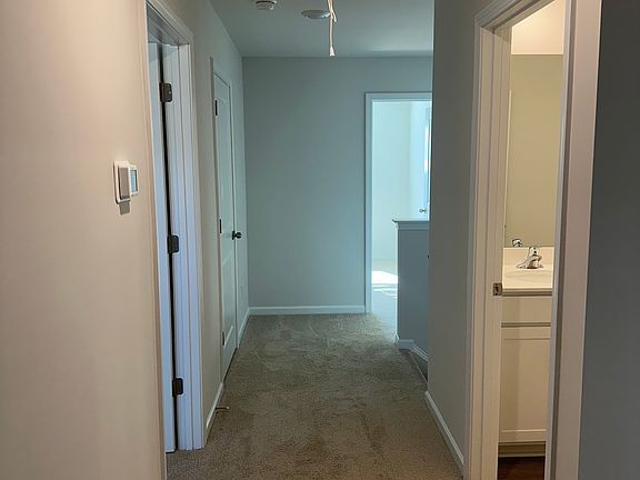3rd image of 3532 Hackberry Dr