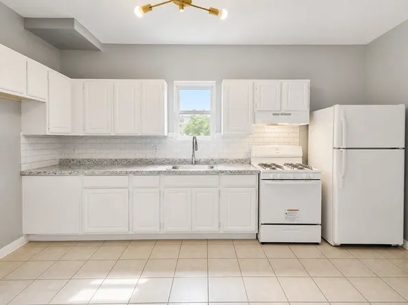 264 S 1st St #2AA, Elizabethport, NJ 07206