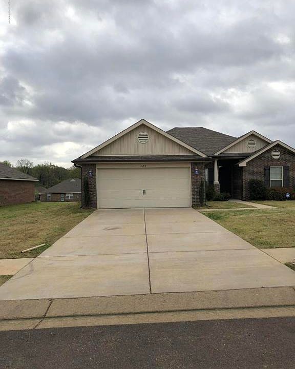 1st image of 7658 Walnut Glenn Dr
