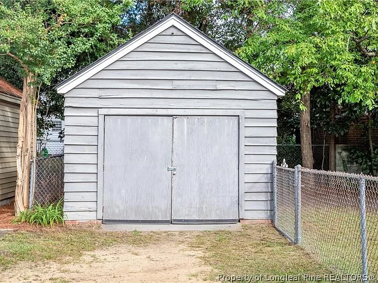125 Ellington St — Photo 12
