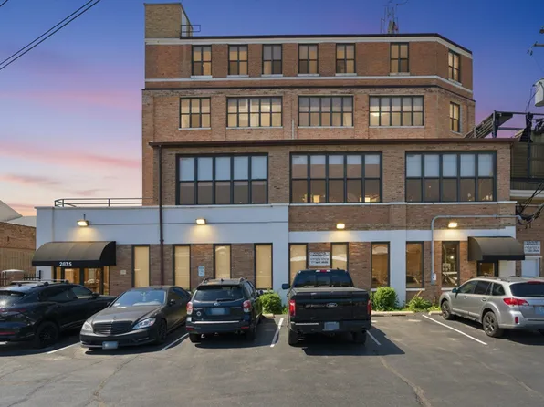 2675 W Grand Ave APT 303, Chicago, IL 60612