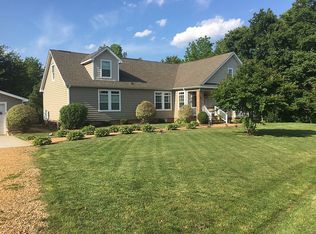 1015 Back Creek Rd, Seaford, VA 23696