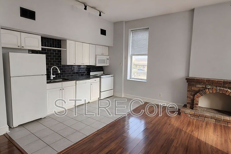 1st image of 812 Lafayette Ave #F