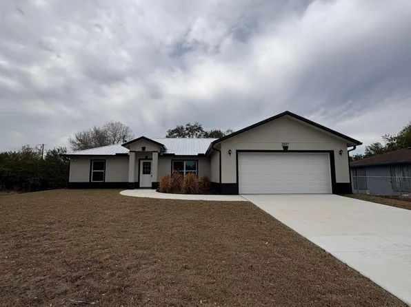 2897 NW 37th Avenue, Okeechobee, FL 34972