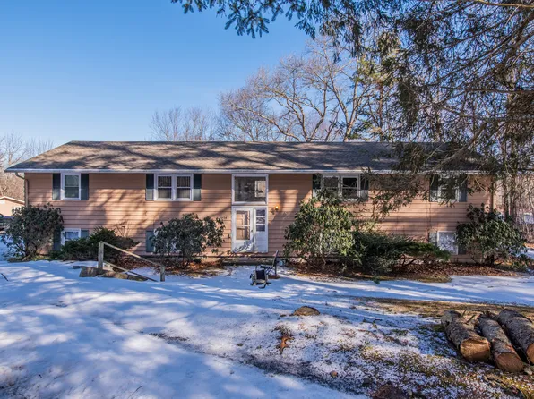 270 South Windham Road APT 52, Windham, CT 06226