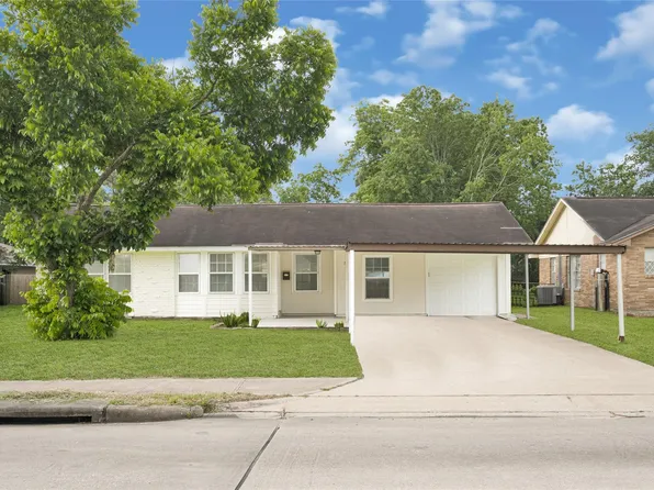 506 Edgebrook Dr, Houston, TX 77034