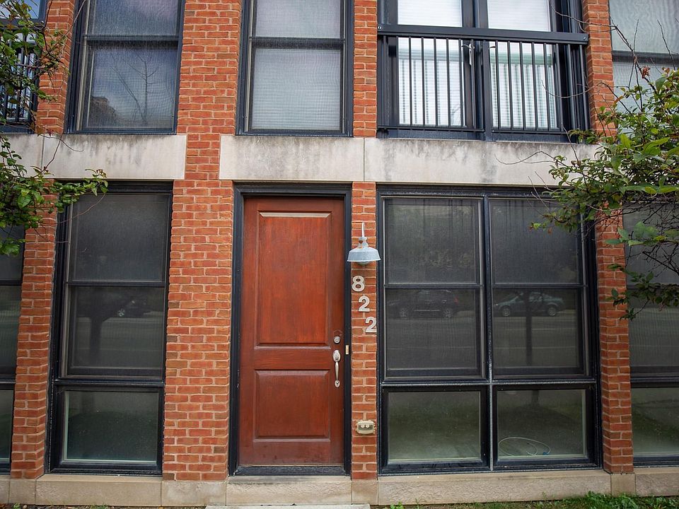 1st image of 822 N 4th St