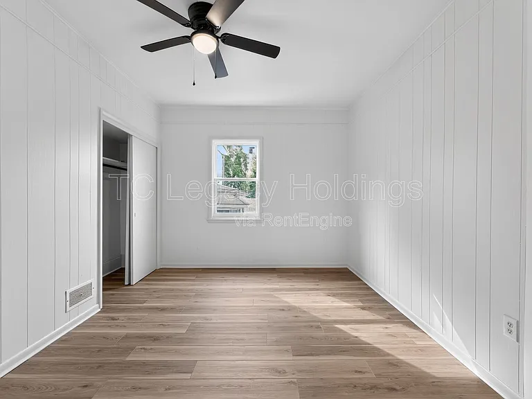 321 Clark St — Photo 30