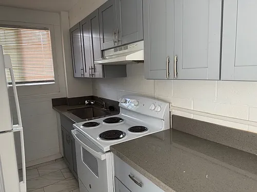 1629 Clark St #201 Photo 1