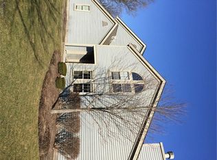 243 Springbrook Dr NE, Warren, OH 44484