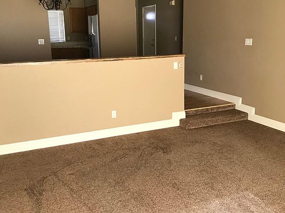 2nd image of 4562 Vista Mountain Dr