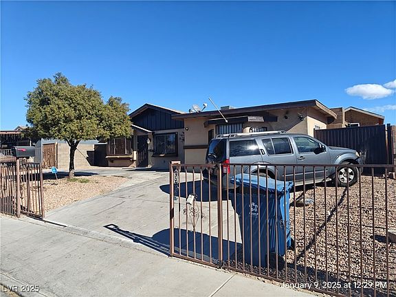 3rd image of 3660 Timberlake Dr