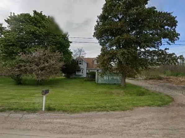 1255 Main Rd, Corfu, NY 14036