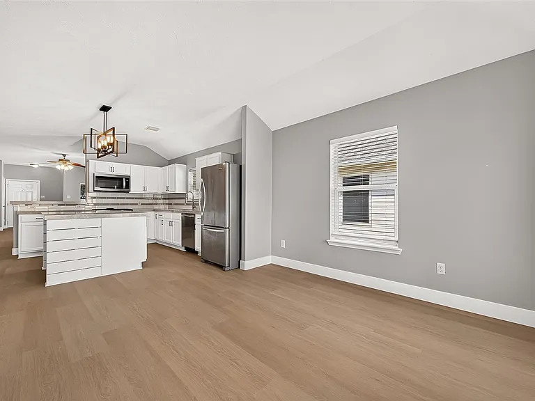 22210 Bellow Glen Dr — Photo 21