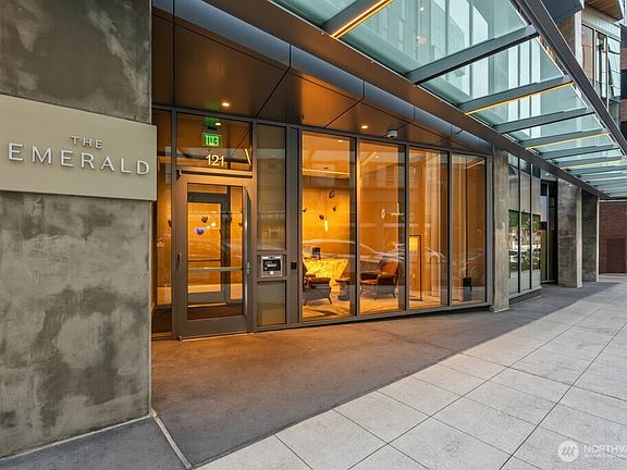 2nd image of 121 Stewart Street #2202