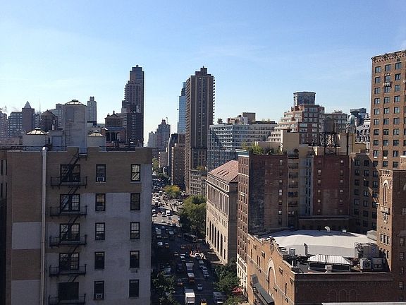 3rd image of 175 W 76th St APT 16D