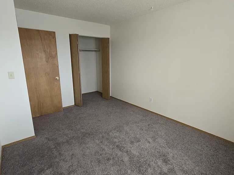 1204 Soaring Eagle Dr — Photo 7