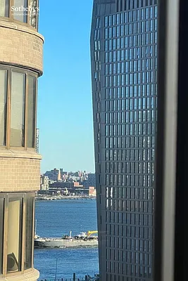 Rented by Sotheby's International Realty | media 33