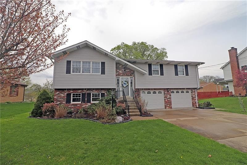 5258 Center Dr, Latrobe, PA 15650 Zillow