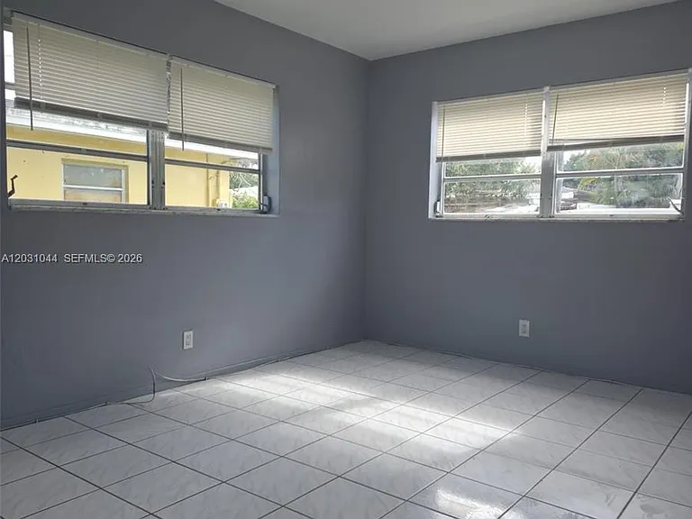 1610 Liberty St #1 — Photo 8