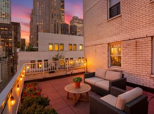 153 E 57th St APT 20C, New York, NY 10022