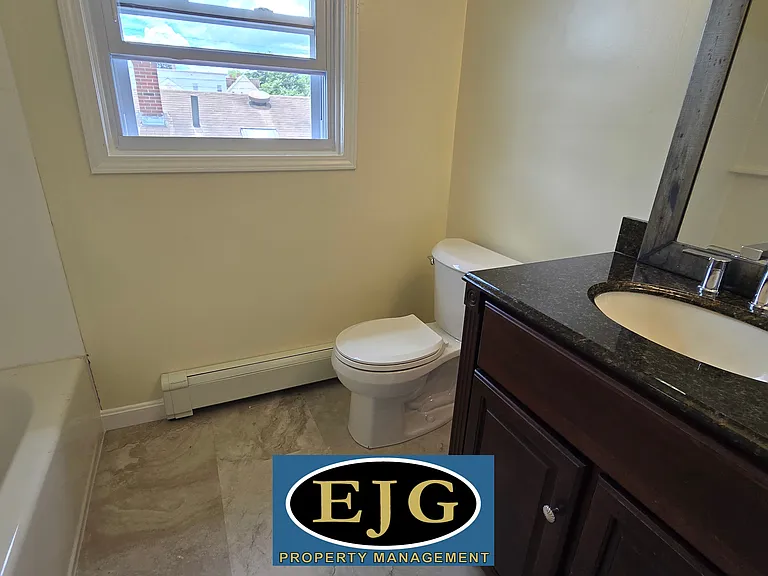 158 Beech St #A — Photo 27