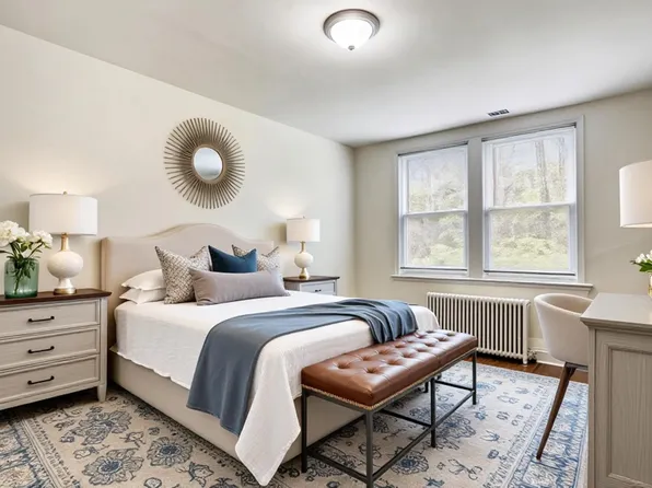 4701 Ravenswood Rd APT 11, Riverdale, MD 20737