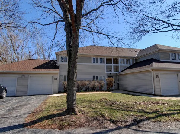 789 West Puetz ROAD, Oak Creek, WI 53154