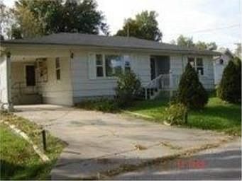 1st image of 714 E 22nd St