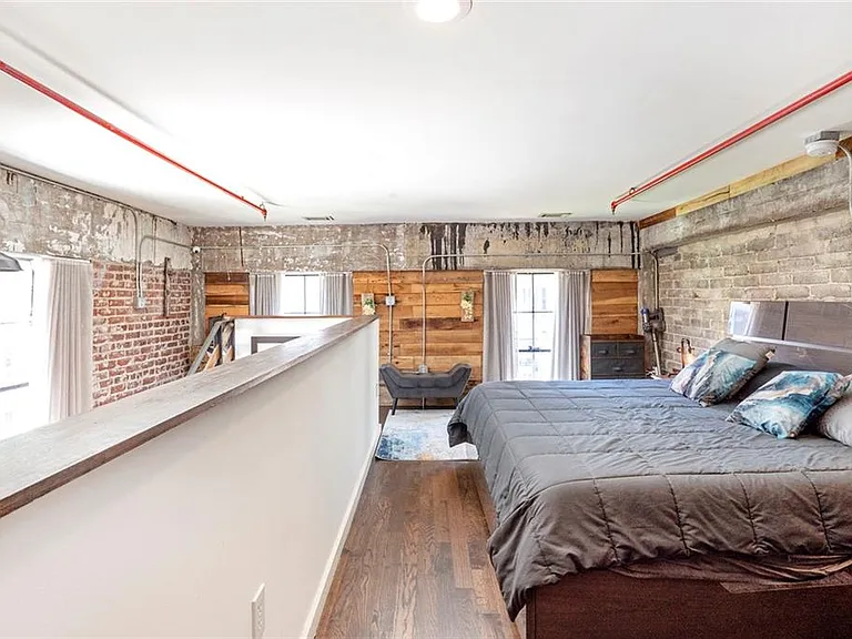 650 Glen Iris Dr NE #30 — Photo 17