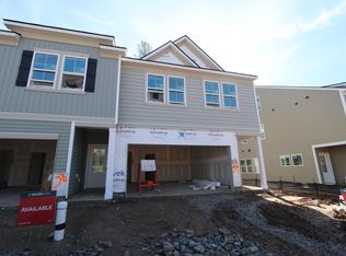 7118 Hubner Pl #39, Cary, NC 27519