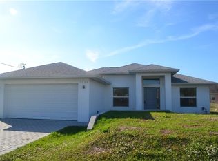 3915 8th St SW, Lehigh Acres, FL 33976