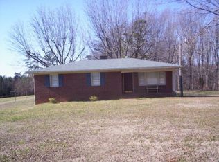 1493 Trinity Church Rd, South Hill, VA 23970