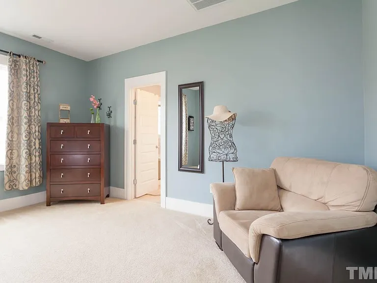65 Kimbolton Pl — Photo 13