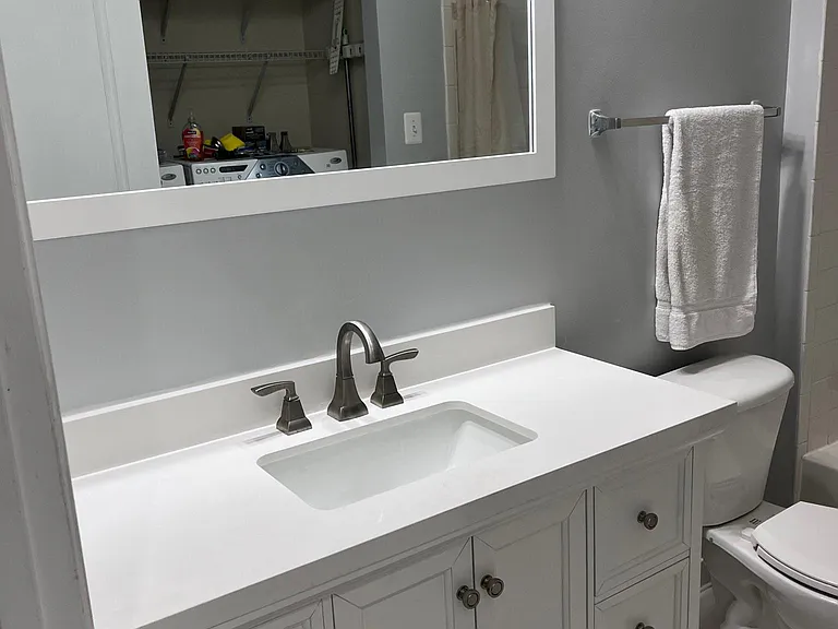 610 Garden View Sq — Photo 13