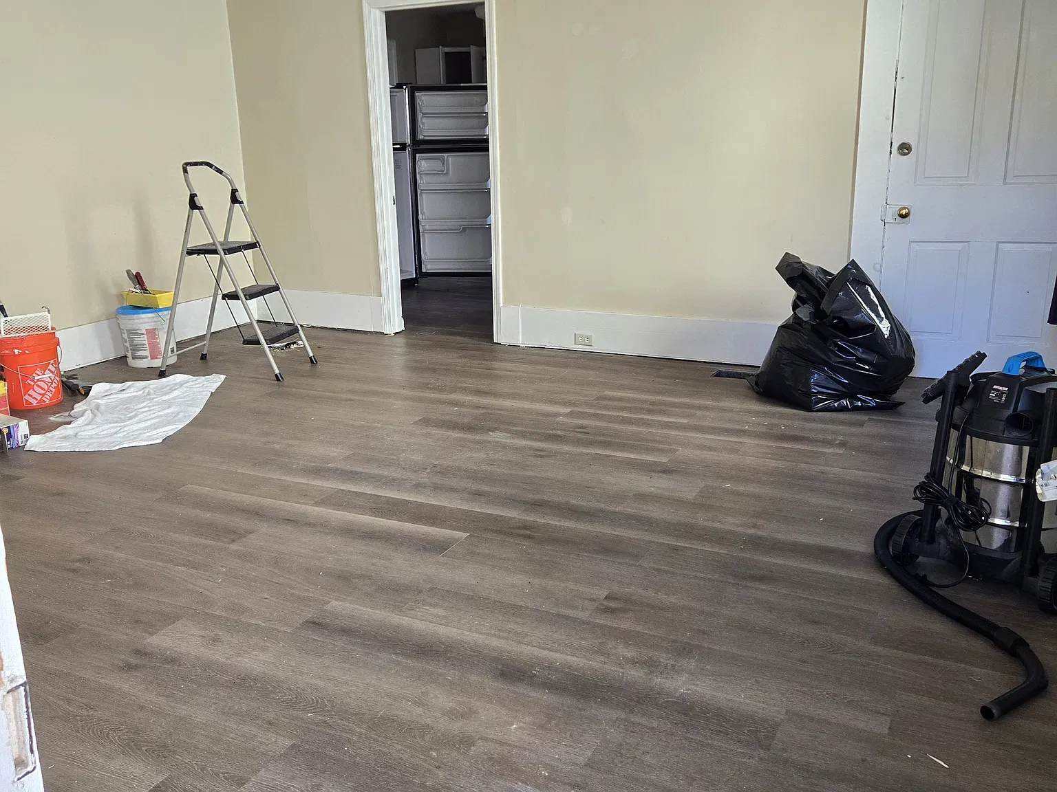 4 bed, 1.5 bath, 1488 sqft, $1,700 — Photo 2