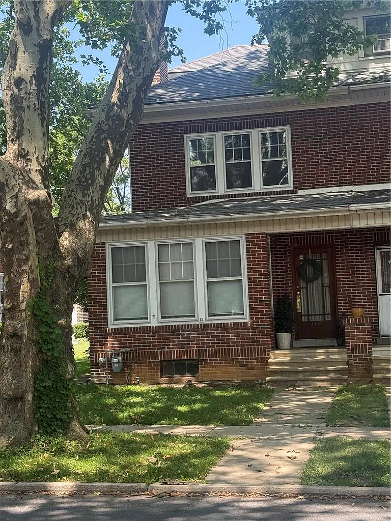 1 bed, 1.0 bath, 700 sqft, $1,395 — Photo 1