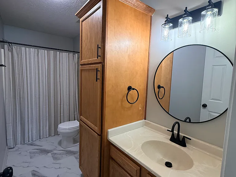 106 Tiffany Ct — Photo 12