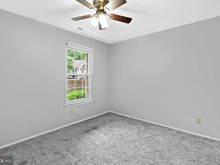 501 Harwood Ct #A — Photo 11