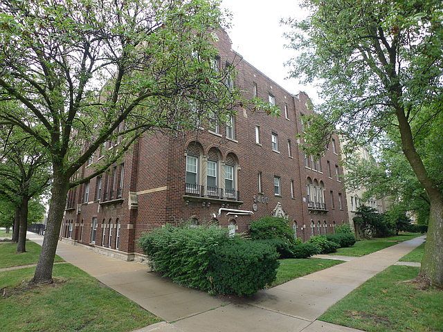 1st image of 5400 N Campbell Ave #1B